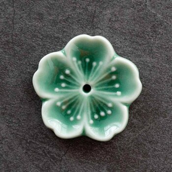 diseno Living Incense Ceramic Holder Sakura Shape - Green  Fixed Size