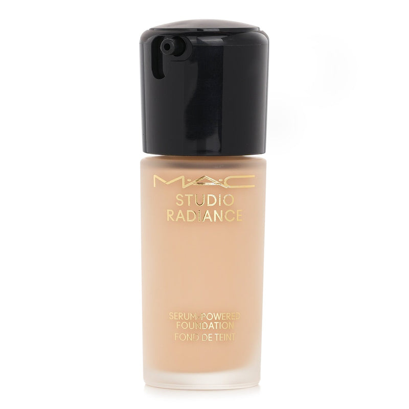 MAC Studio Fix Fluid Foundation SPF 15 - # NC18  30ml/1oz