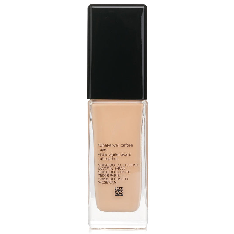 Shiseido Synchro Skin Radiant Lifting Foundation - # 240 Quartz  30ml/1.2oz