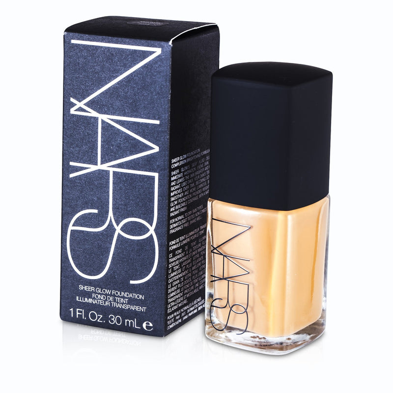 NARS Sheer Glow Foundation - Vanuatu (Medium 3.5)  30ml/1oz