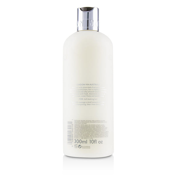 Molton Brown Glossing Conditioner with Plum-Kadu (Dull-Looking Hair) 