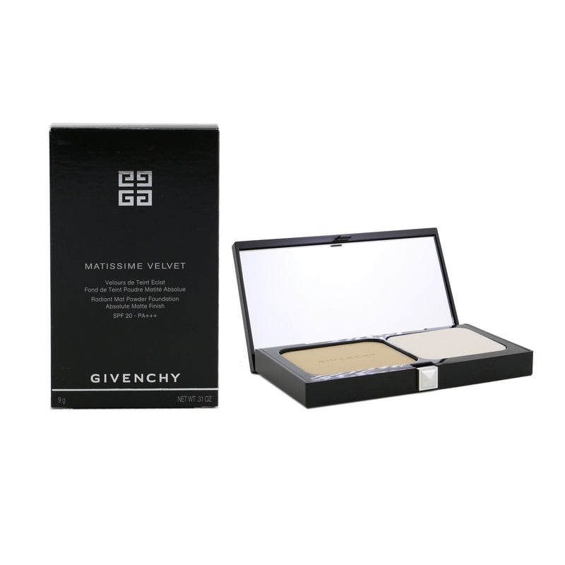 Givenchy Matissime Velvet Radiant Mat Powder Foundation SPF 20 - #04 Mat Beige  9g/0.31oz