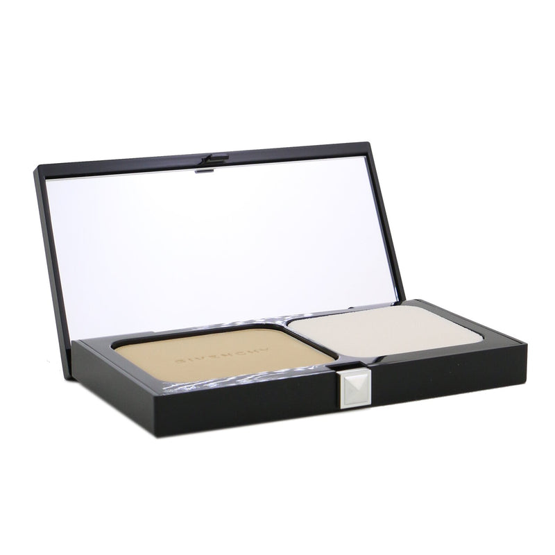 Givenchy Matissime Velvet Radiant Mat Powder Foundation SPF 20 - #04 Mat Beige  9g/0.31oz