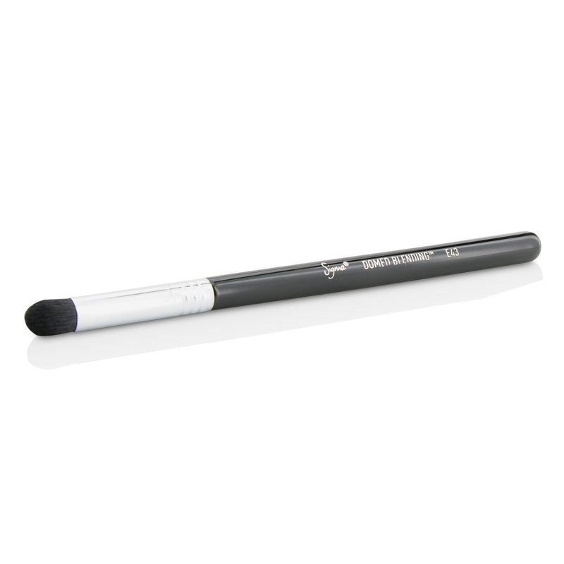 Sigma Beauty E43 Domed Blending Brush