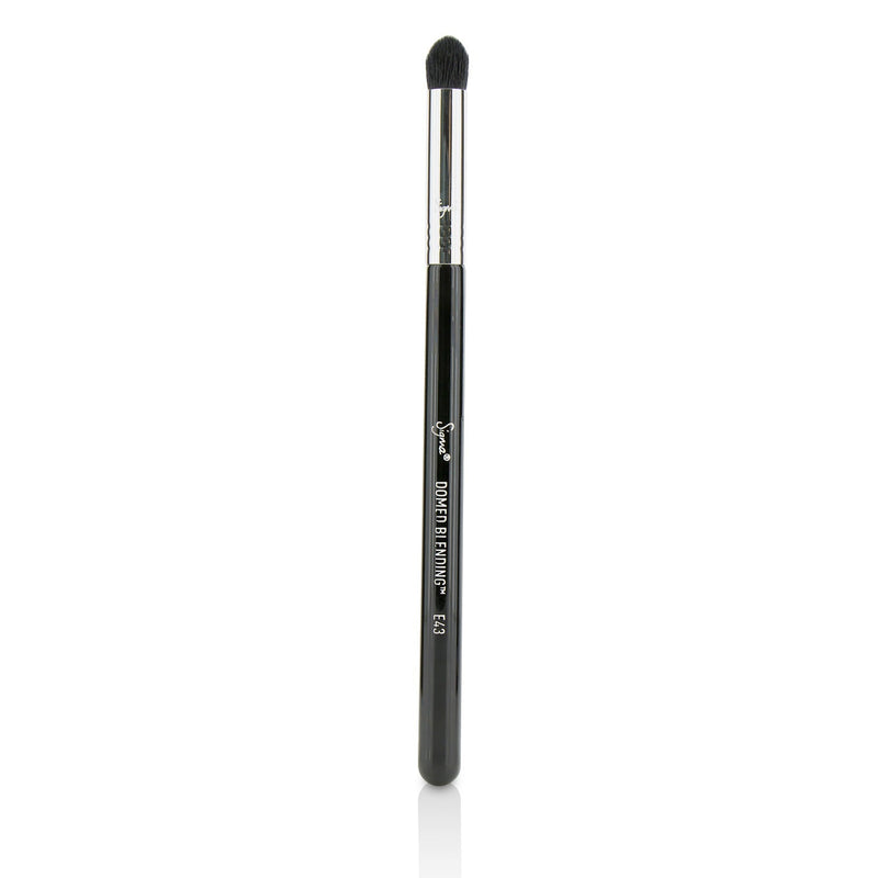 Sigma Beauty E43 Domed Blending Brush