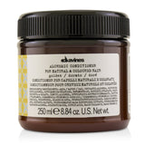 Davines Alchemic Conditioner - # Golden (For Natural & Coloured Hair) 