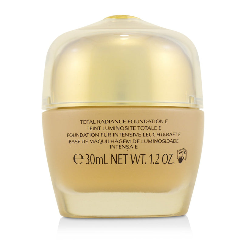 Shiseido Future Solution LX Total Radiance Foundation SPF15 - # Golden 3 