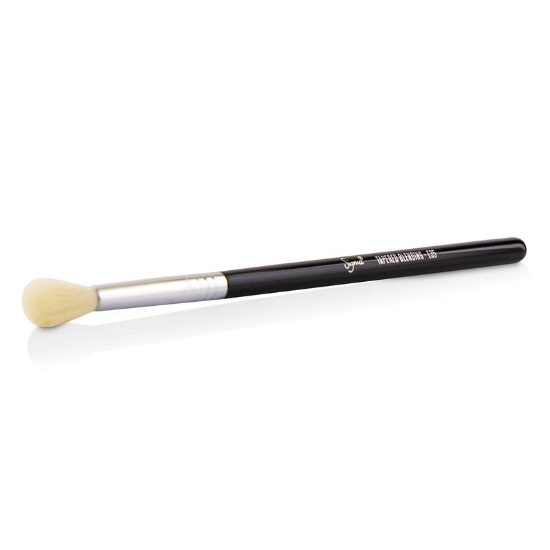 Sigma Beauty E35 Tapered Blending Brush