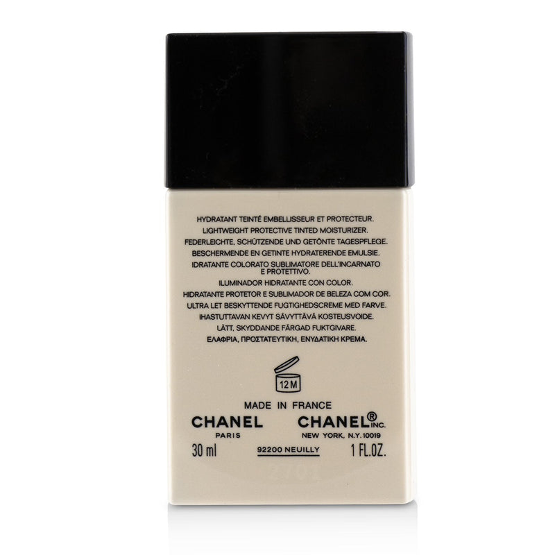 Chanel Les Beiges Sheer Healthy Glow Tinted Moisturizer SPF 30 - # Medium Plus 