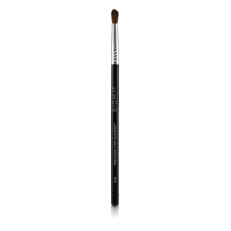 Sigma Beauty E42 Precision Firm Blender Brush