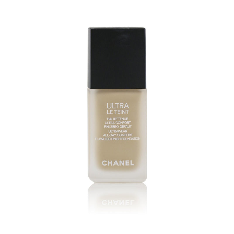 Chanel Ultra Le Teint Ultrawear All Day Comfort Flawless Finish Foundation - # B20 (Beige)  30ml/1oz