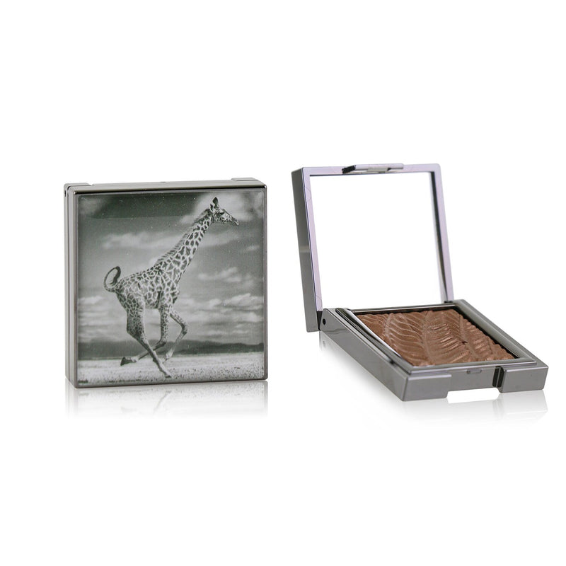 Chantecaille Luminescent Eye Shade - # Giraffe (Burnished Brown)  2.5g/0.08oz