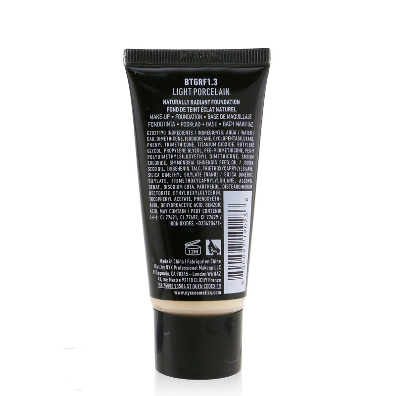 NYX Born To Glow! Naturally Radiant Foundation - # Light Porcelain  30ml/1.01oz