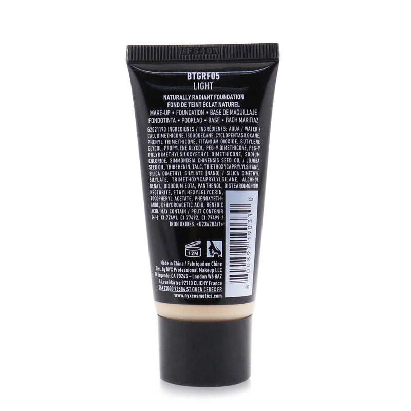 NYX Born To Glow! Naturally Radiant Foundation - # Light  30ml/1.01oz