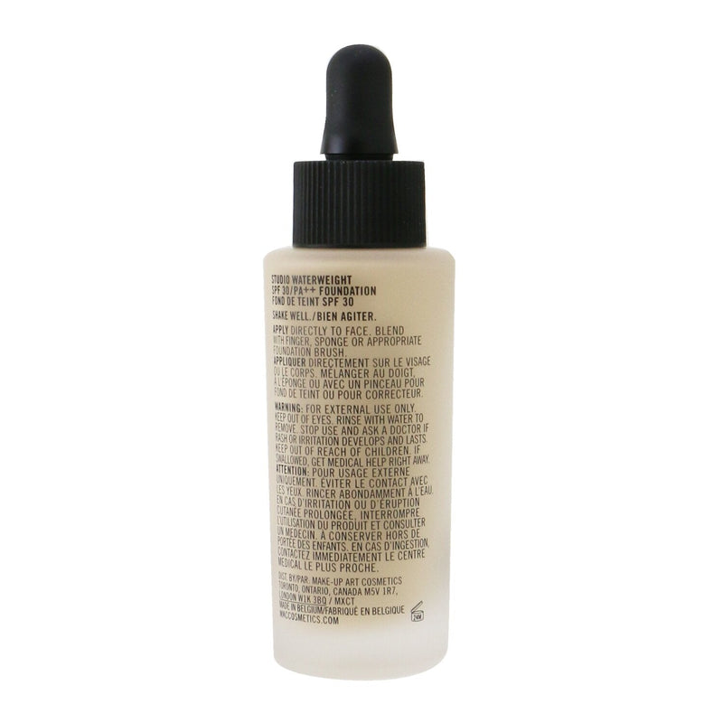 MAC Studio Waterweight Foundation SPF 30 - # NC15 (Light With Golden Undertone)  30ml/1oz