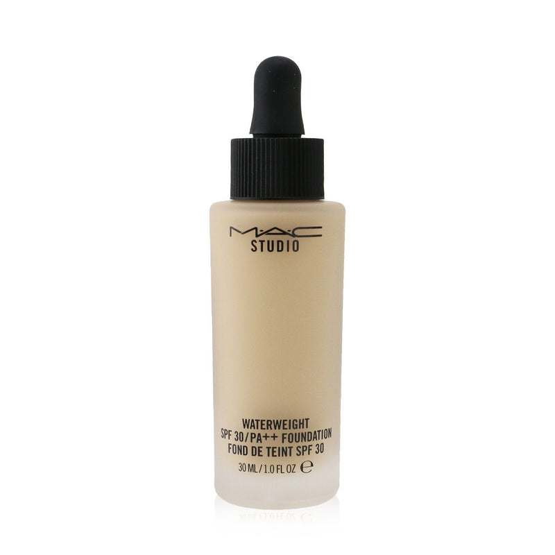 MAC Studio Waterweight Foundation SPF 30 - # NC25 (Light With Golden Peach Undertone)  30ml/1oz