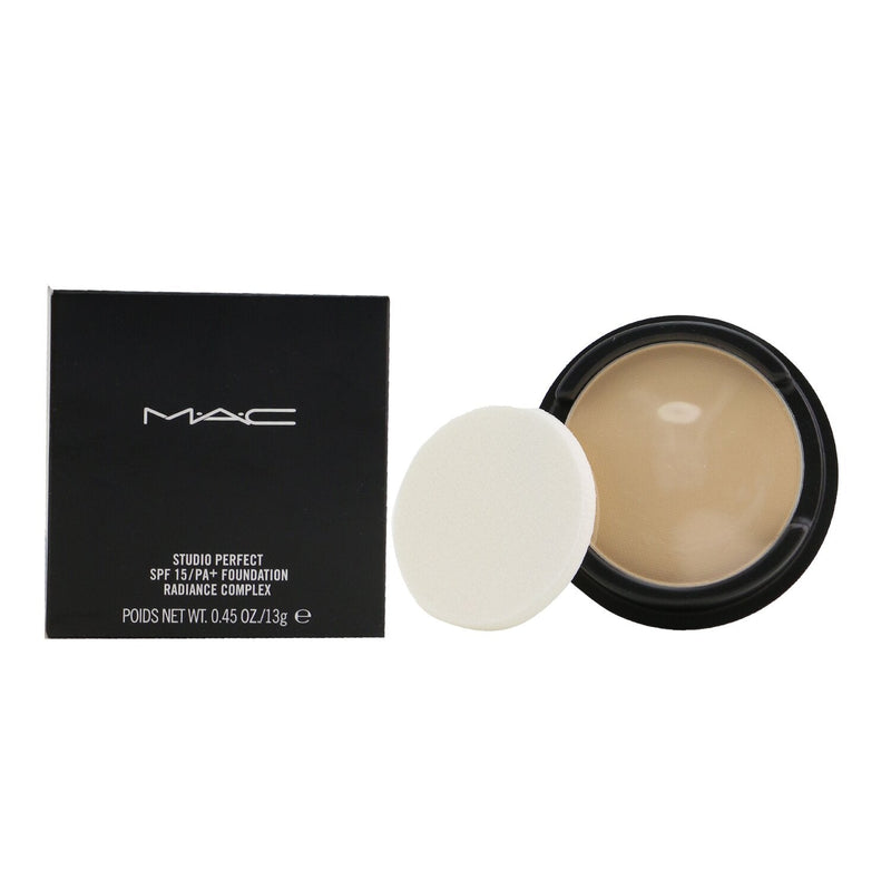 MAC Studio Perfect Foundation SPF 15 Refill - # N18 