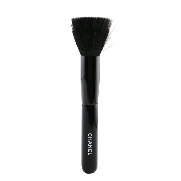 Chanel Les Pinceaux De Chanel Foundation Blending Brush N°102