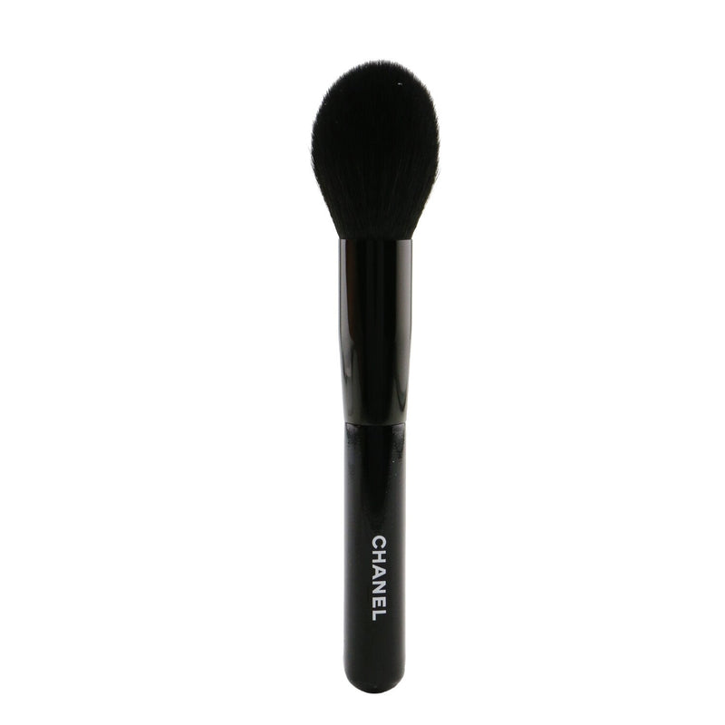 Chanel Les Pinceaux De Chanel Powder Brush N°106