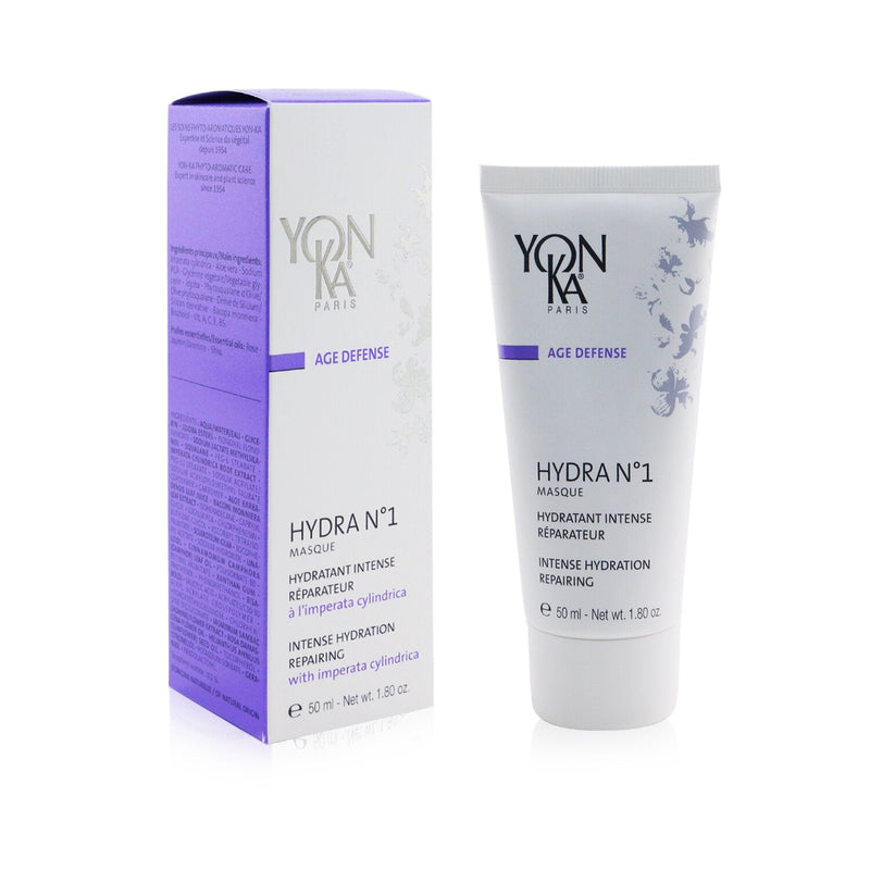 Apivita Bee Radiant Age Defense Illuminating Day Cream SPF 30 (Exp. Date: 02/2022) 