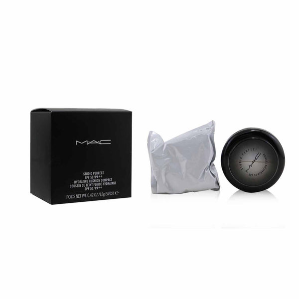 MAC Studio Perfect Hydrating Cushion Compact SPF 50 (With An Extra Refill) - # NC20 (Exp. Date 01/08/2022)  2x12g/0.42oz