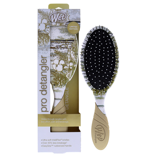 Wet Brush Pro Detangler Winter Frost Brush - Season Greetings by Wet Brush for Women - 1 Pc Hair Brush (Limited Edition)