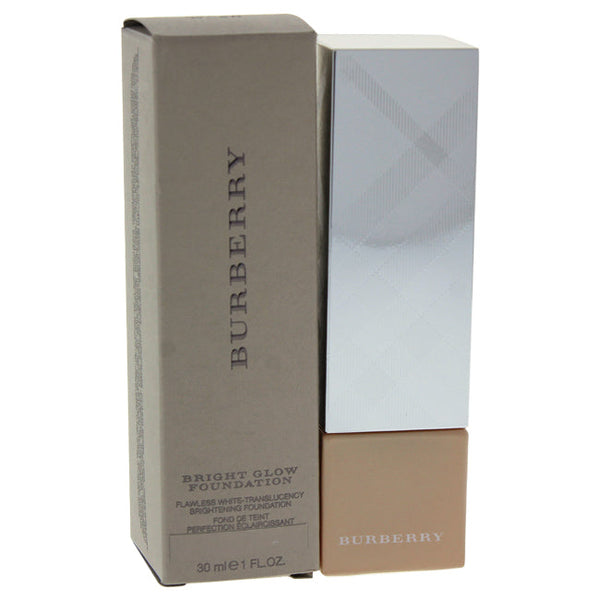 Burberry Bright Glow Fluid Foundation - # 20 Ochre by Burberry for Women - 1 oz Foundation