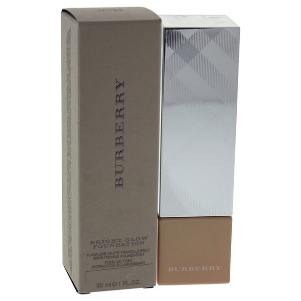 Burberry Bright Glow Fluid Foundation - # 26 Beige by Burberry for Women - 1 oz Foundation